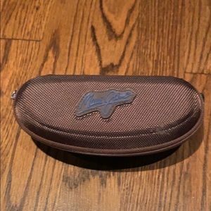 Maui Jim sunglasses protective case and cloth